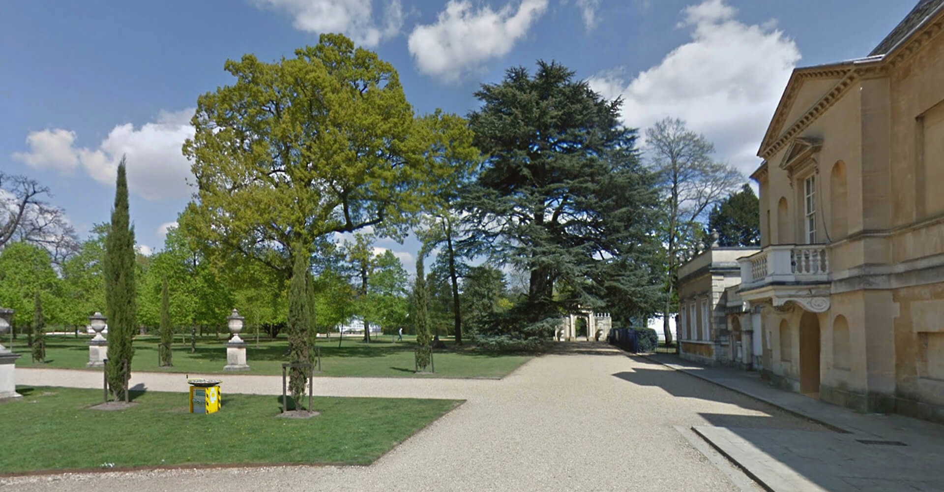 Chiswick House with pop up unit